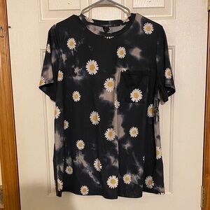 SHEIN Black Tie-Dye Tee with Daisy Pattern